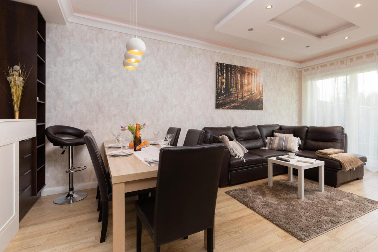 Family Apartament Mysliwska By Renters Apartment Gdańsk Exterior foto