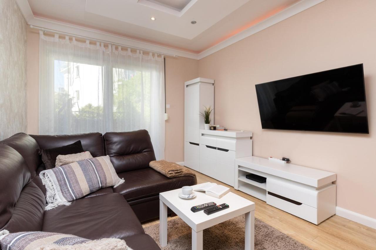Family Apartament Mysliwska By Renters Apartment Gdańsk Exterior foto